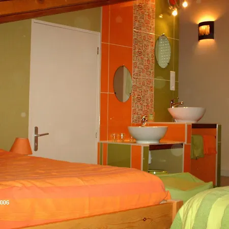 Couette-café Les Tilleuls Orange (Vaucluse)